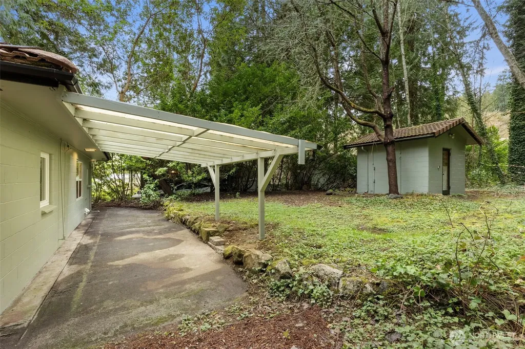 15311 Sandy Hook Road NE Poulsbo WA 98370