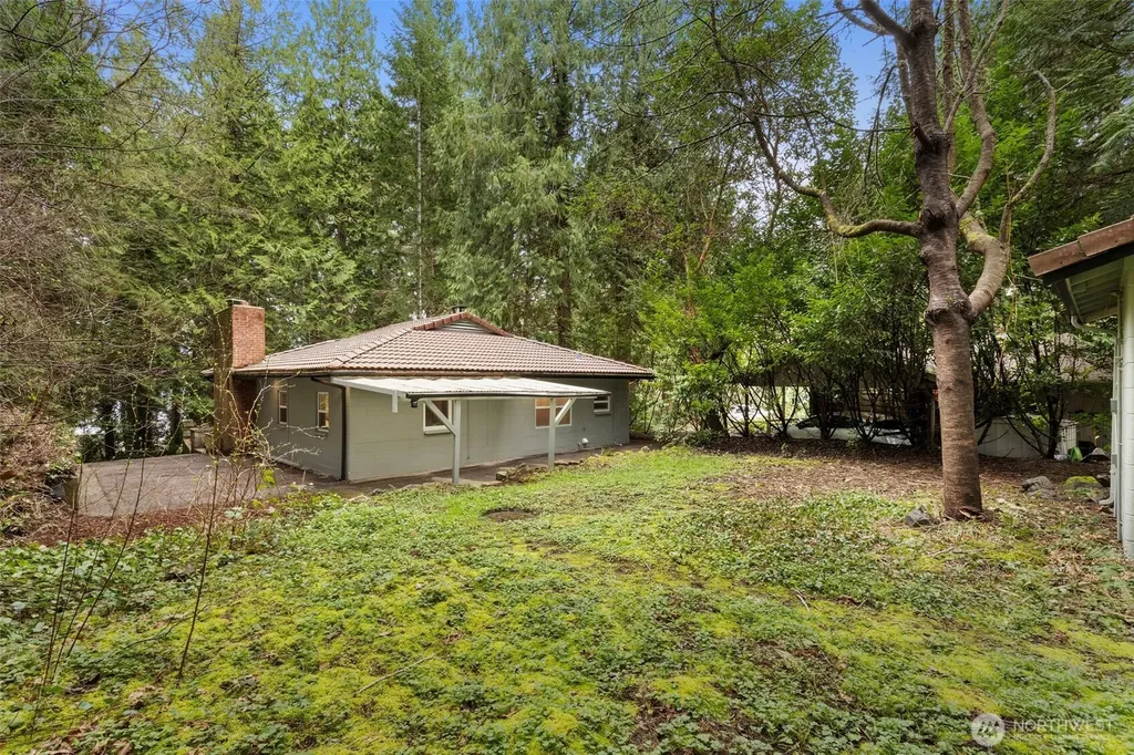 15311 Sandy Hook Road NE Poulsbo WA 98370