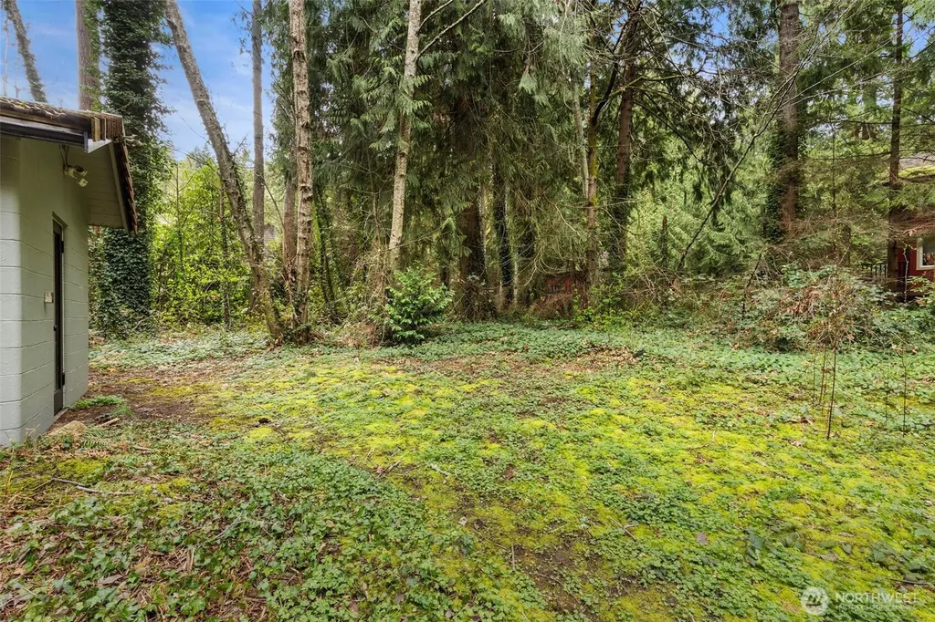 15311 Sandy Hook Road NE Poulsbo WA 98370