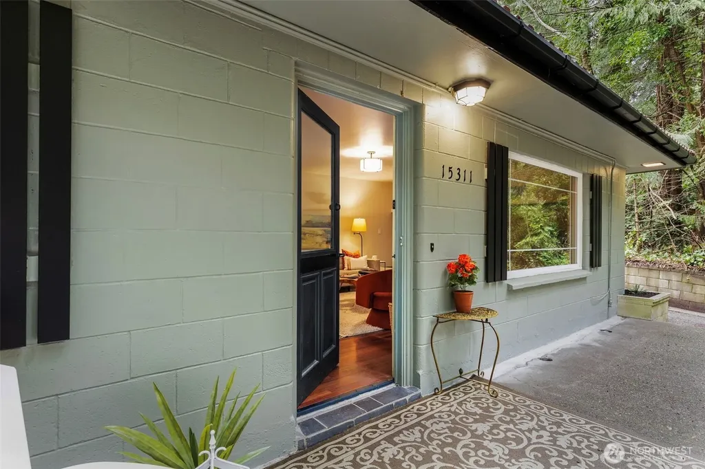 15311 Sandy Hook Road NE Poulsbo WA 98370
