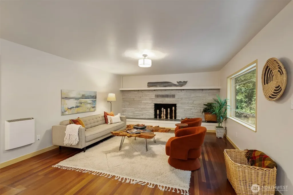 15311 Sandy Hook Road NE Poulsbo WA 98370