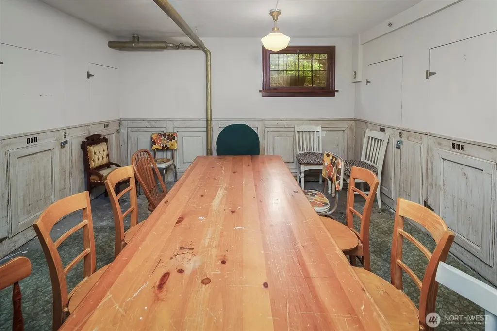 408 Bellevue Ave E Seattle WA 98102