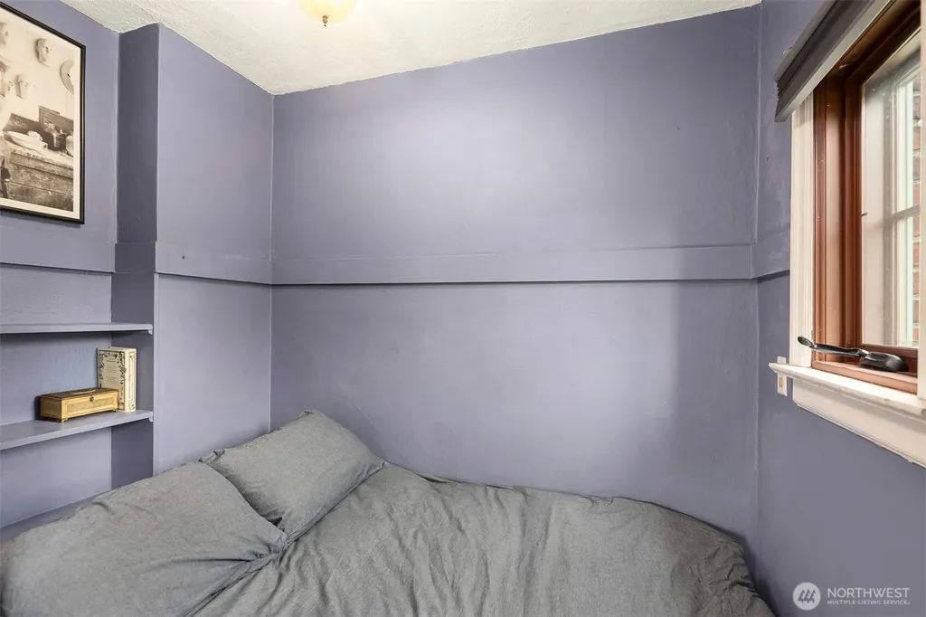 408 Bellevue Ave E Seattle WA 98102