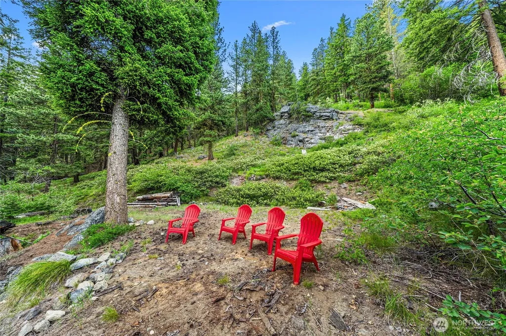 3720 Icicle Rd Fs 7600 Road Leavenworth WA 98826