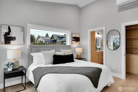 3812 SW Morgan Street Seattle WA 98126