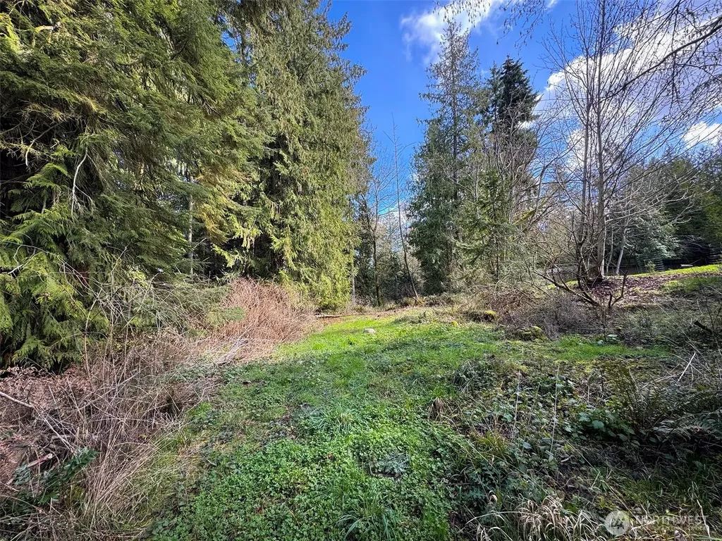 2211 Lindberg Road Port Angeles WA 98362