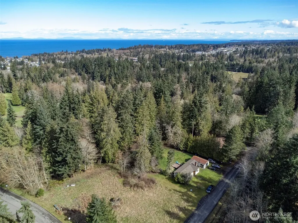 2211 Lindberg Road Port Angeles WA 98362