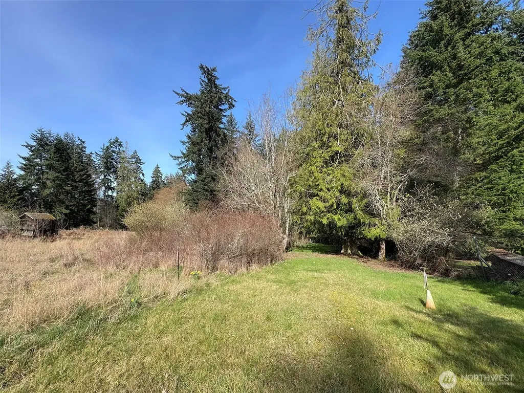 2211 Lindberg Road Port Angeles WA 98362