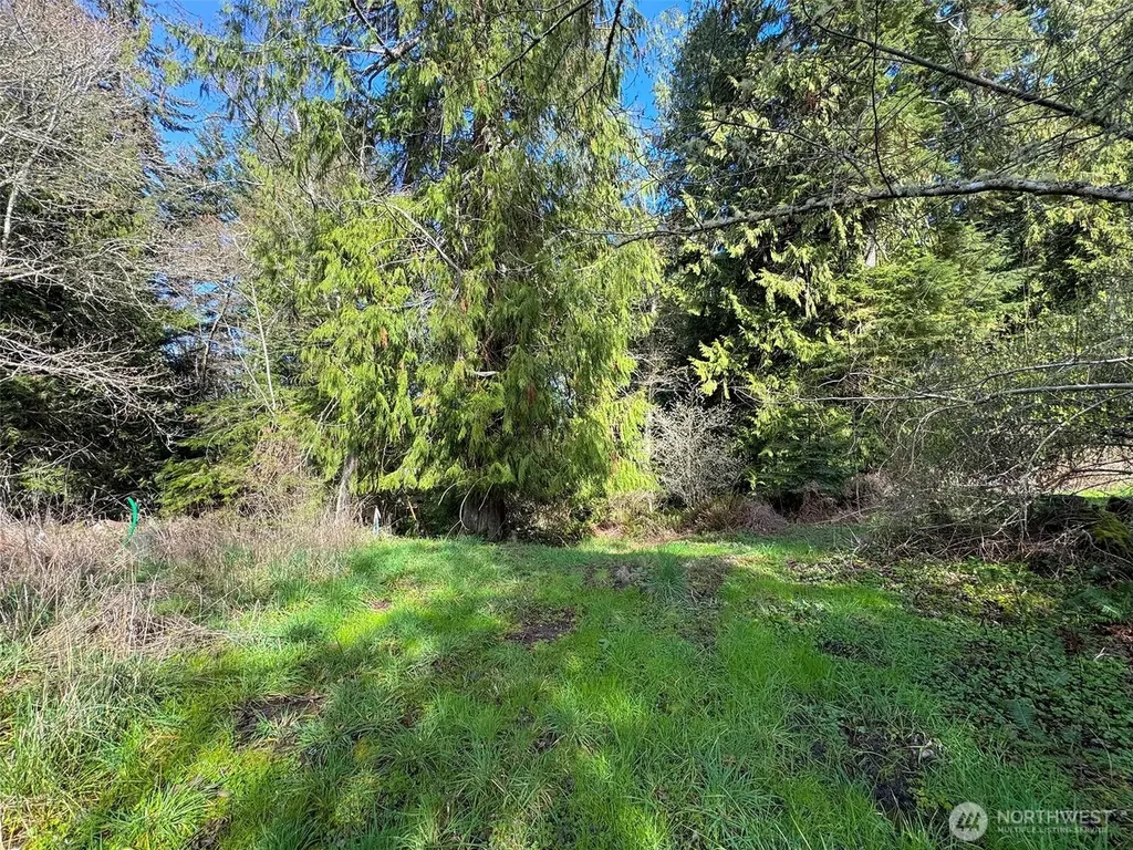 2211 Lindberg Road Port Angeles WA 98362