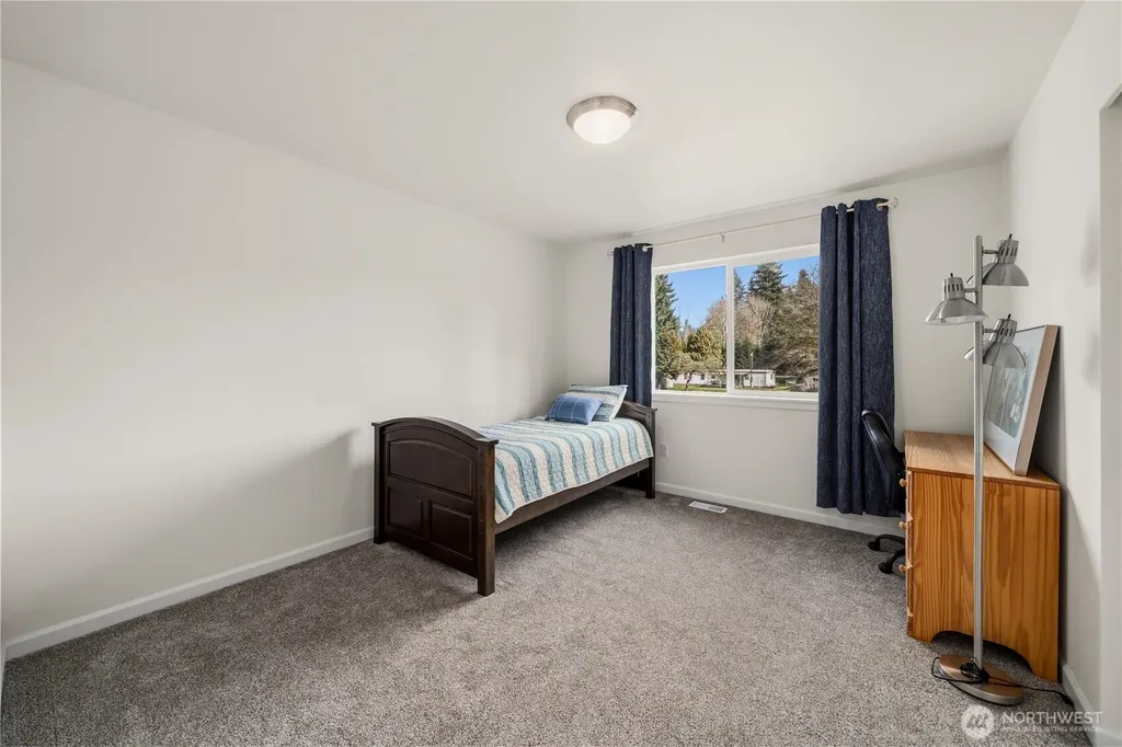 7913 Ayer Street SE Olympia WA 98501