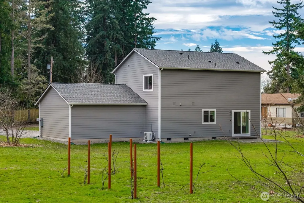 7913 Ayer Street SE Olympia WA 98501