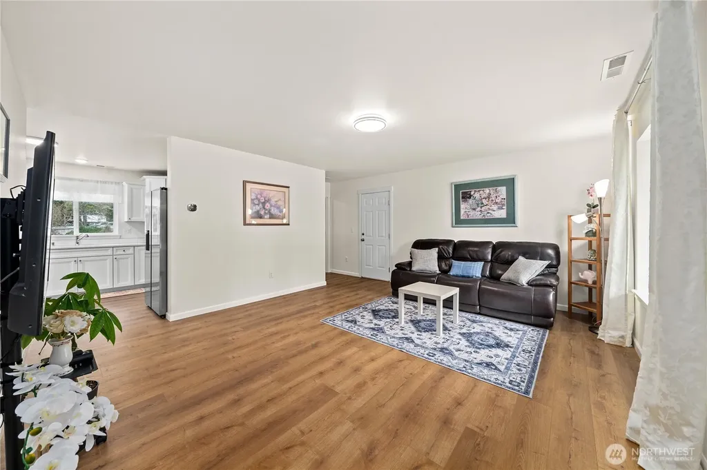 7913 Ayer Street SE Olympia WA 98501