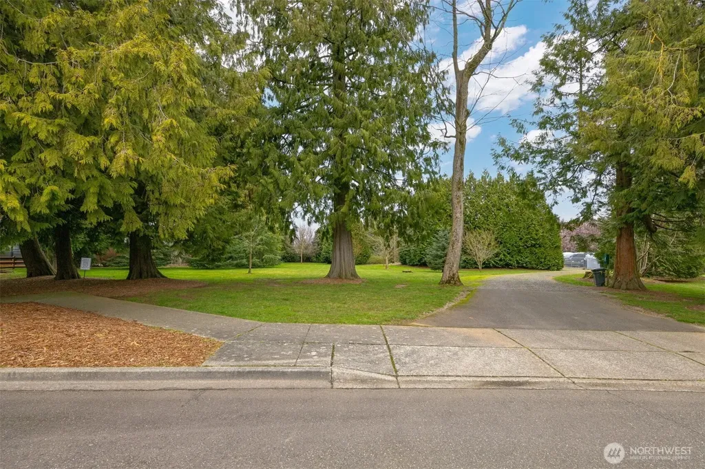1417 Woodfield Place Lynden WA 98264