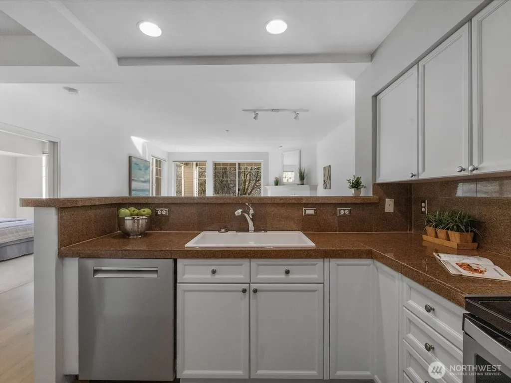 2244 132nd Avenue SE Bellevue WA 98005