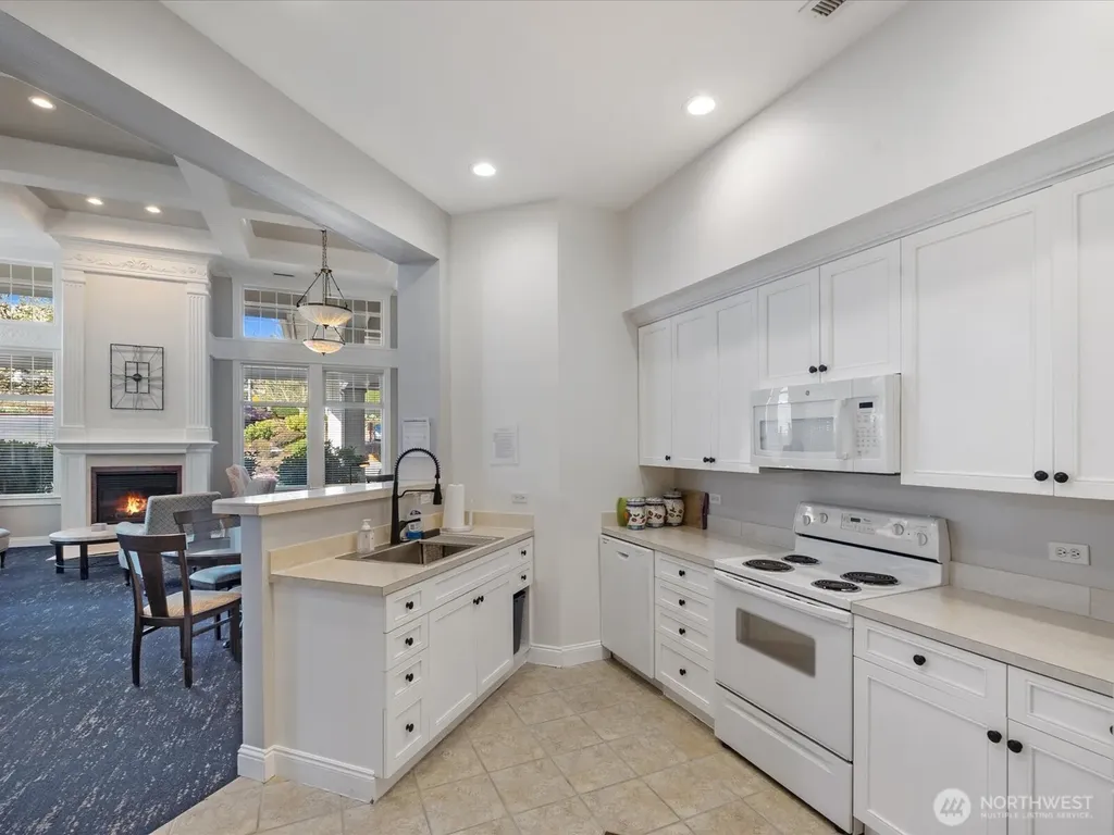 2244 132nd Avenue SE Bellevue WA 98005