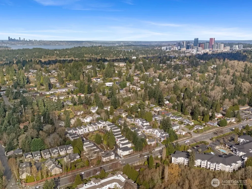 2244 132nd Avenue SE Bellevue WA 98005