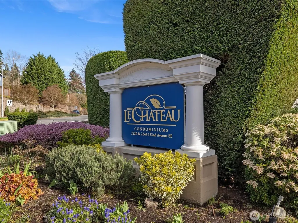 2244 132nd Avenue SE Bellevue WA 98005