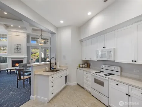 2244 132nd Avenue SE Bellevue WA 98005
