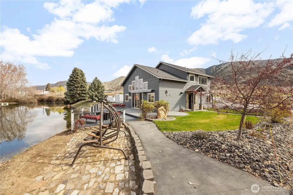 2 Playland Court Orondo WA 98843