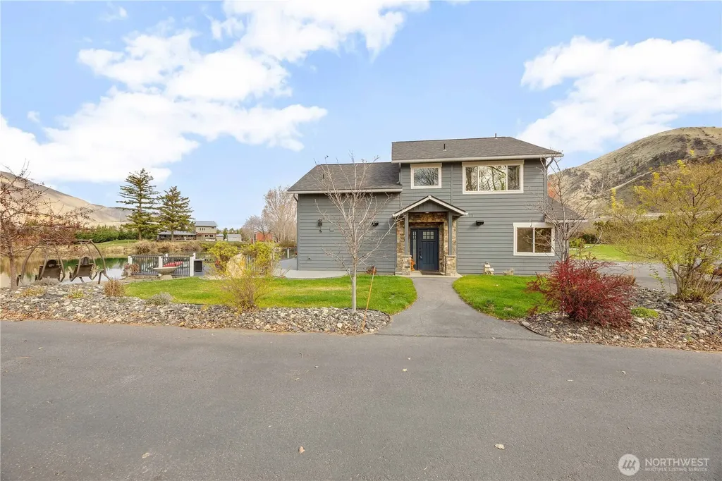 2 Playland Court Orondo WA 98843