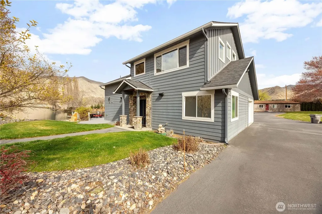 2 Playland Court Orondo WA 98843