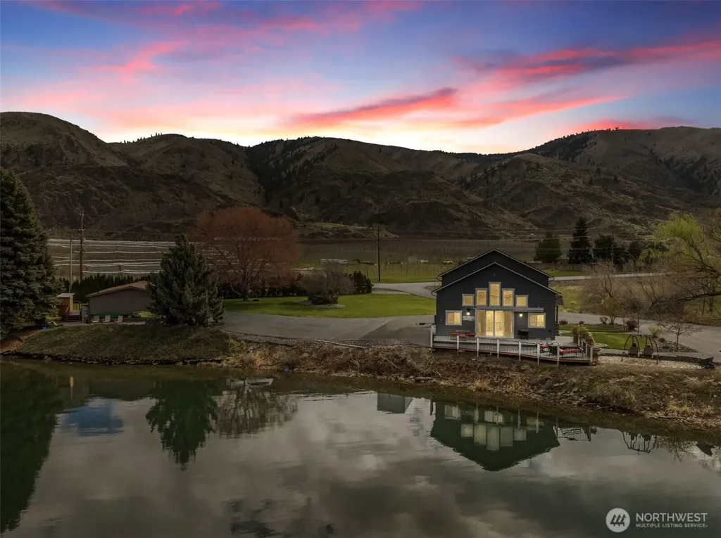 2 Playland Court Orondo WA 98843