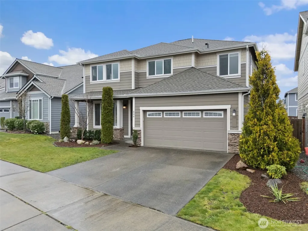 806 Mandee Street SE Lacey WA 98513