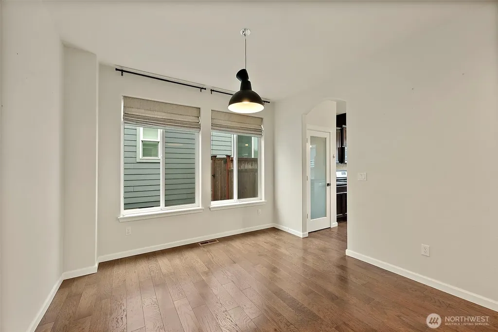 806 Mandee Street SE Lacey WA 98513
