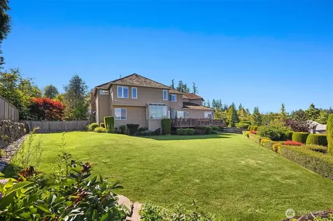 2146 277th Avenue SE Sammamish WA 98075