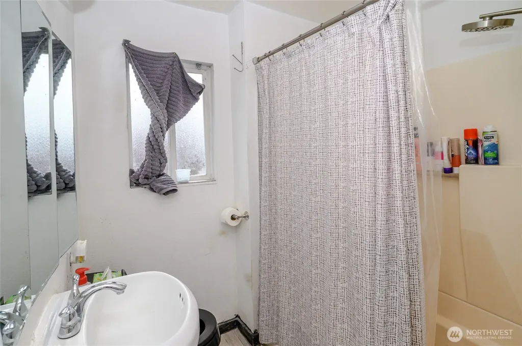 1002 Grandridge Road Grandview WA 98930