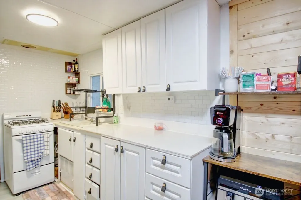 140 Chanterelle Drive Deming WA 98244