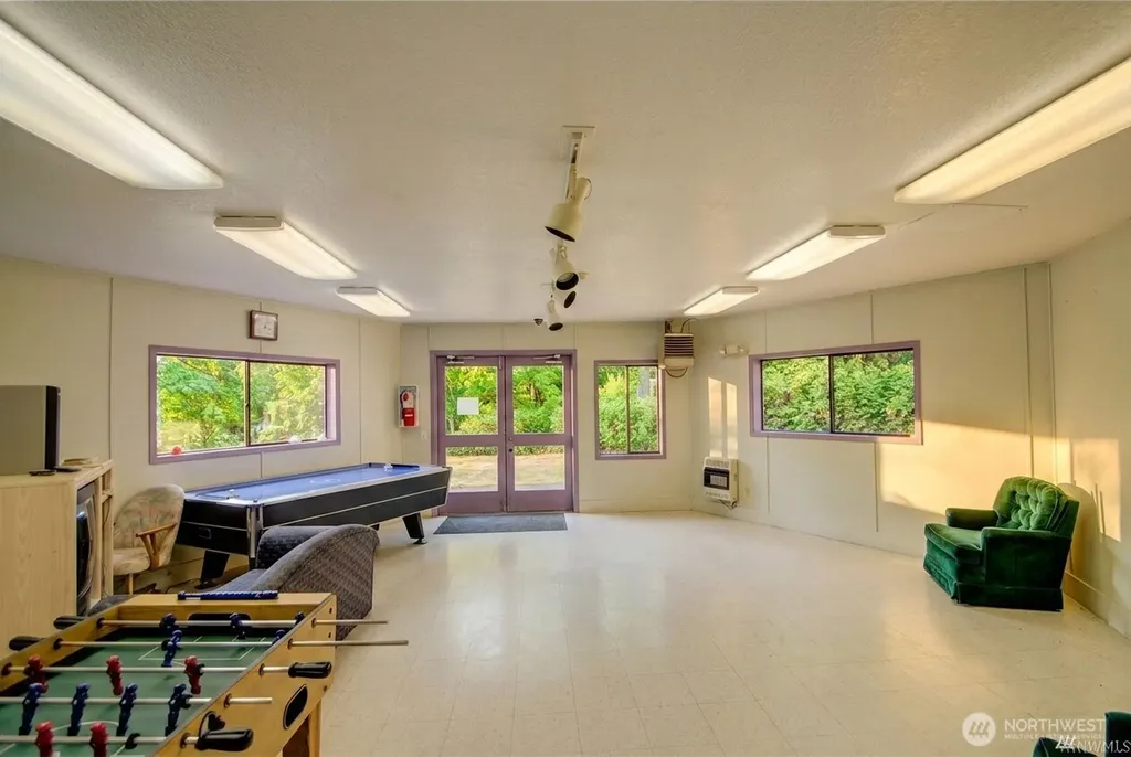 140 Chanterelle Drive Deming WA 98244