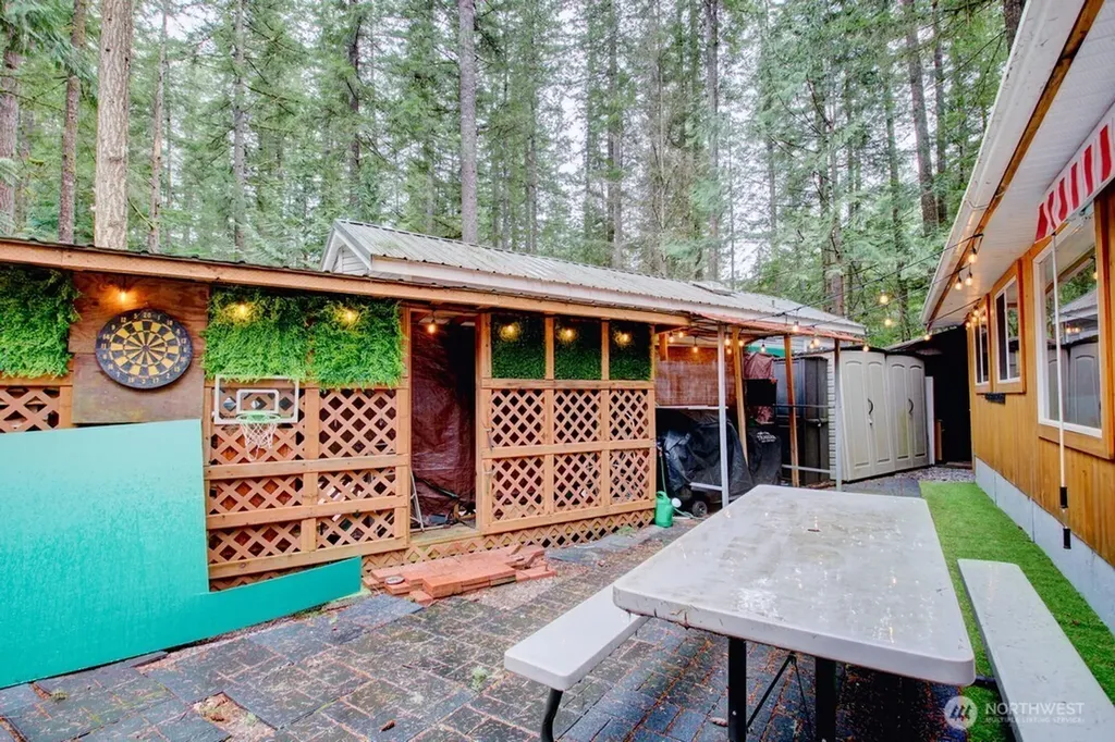 140 Chanterelle Drive Deming WA 98244