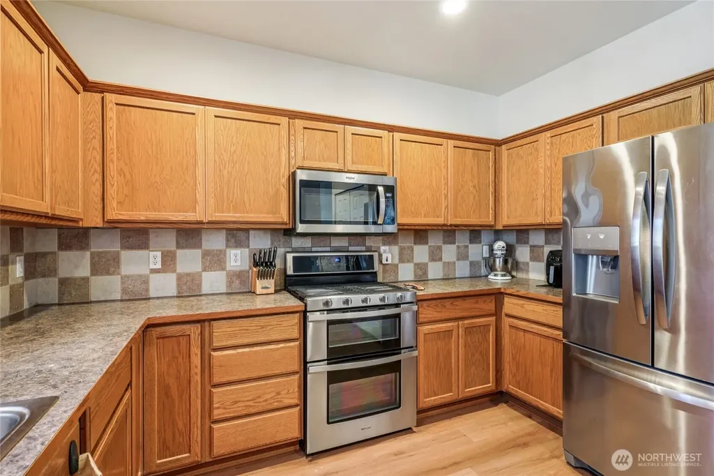 15350 104th Way SE Yelm WA 98597