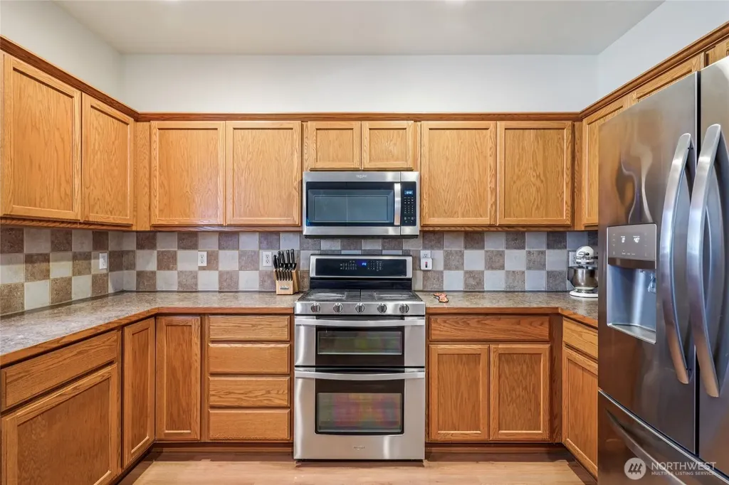 15350 104th Way SE Yelm WA 98597