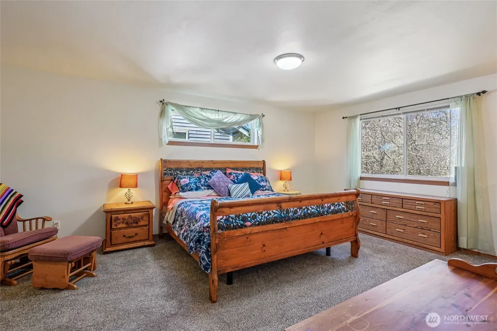 15350 104th Way SE Yelm WA 98597