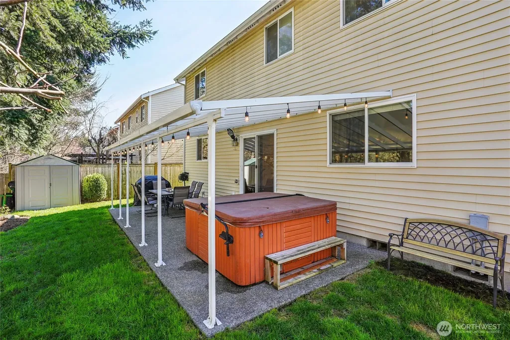 15350 104th Way SE Yelm WA 98597