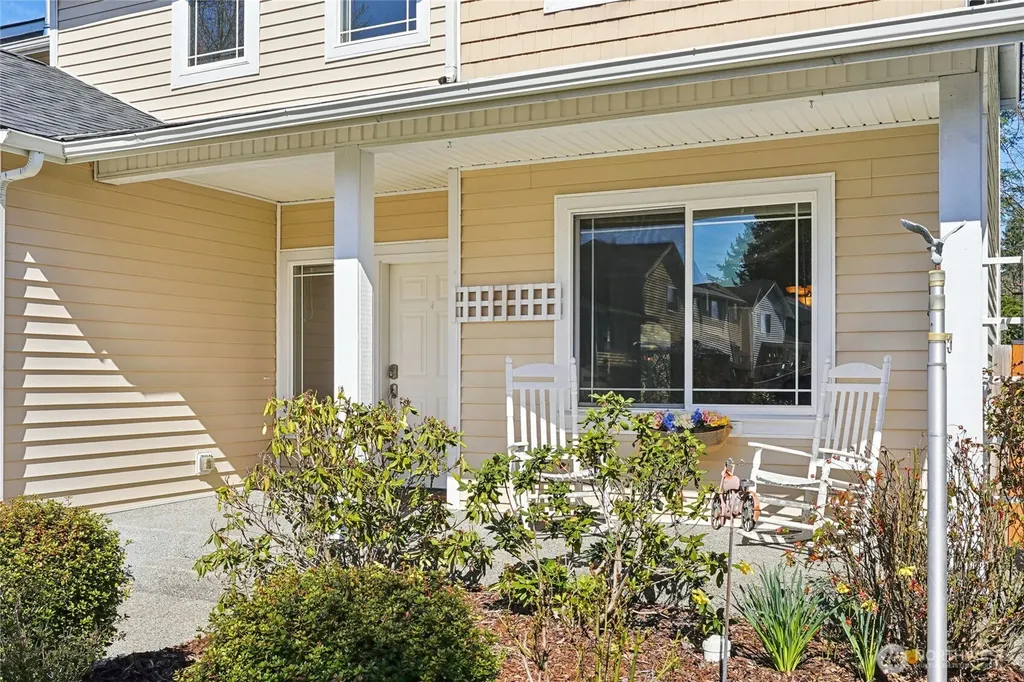 15350 104th Way SE Yelm WA 98597