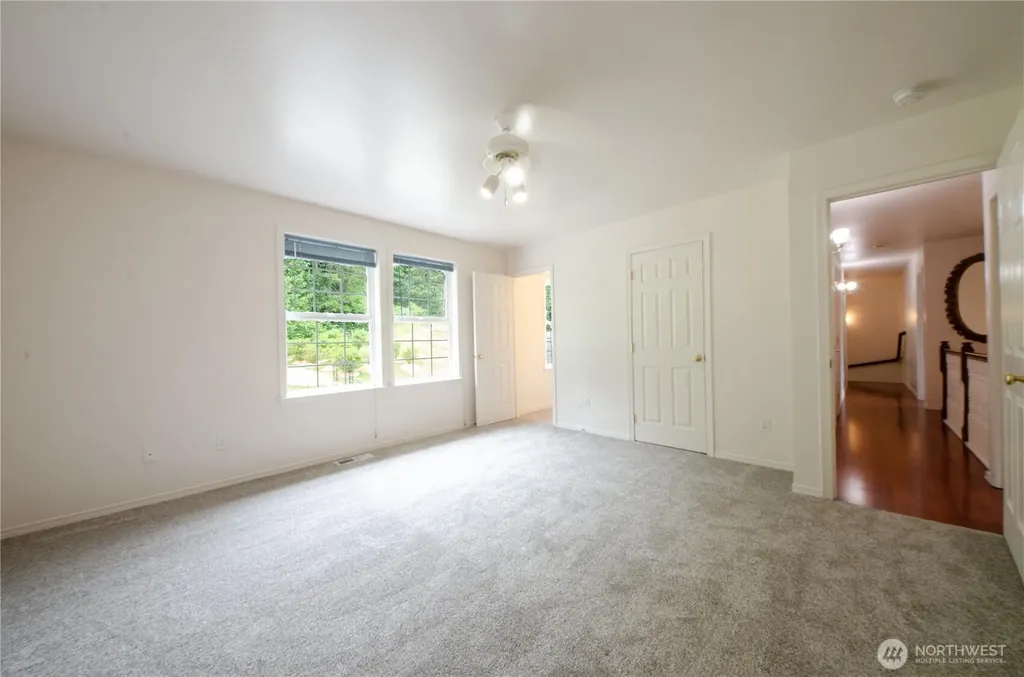 12832 Hunter Road SW Rochester WA 98579