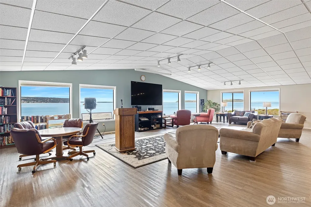 142 Alder Drive Port Townsend WA 98368