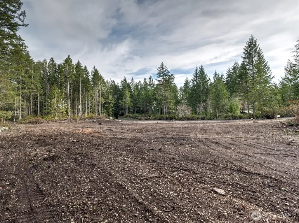 621 E Strong Road Shelton WA 98584
