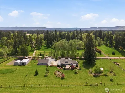 14532 130th Lane SE Yelm WA 98597