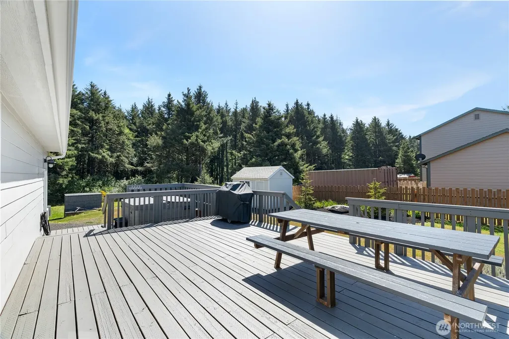 163 Ocean Boulevard Ocean City WA 98569