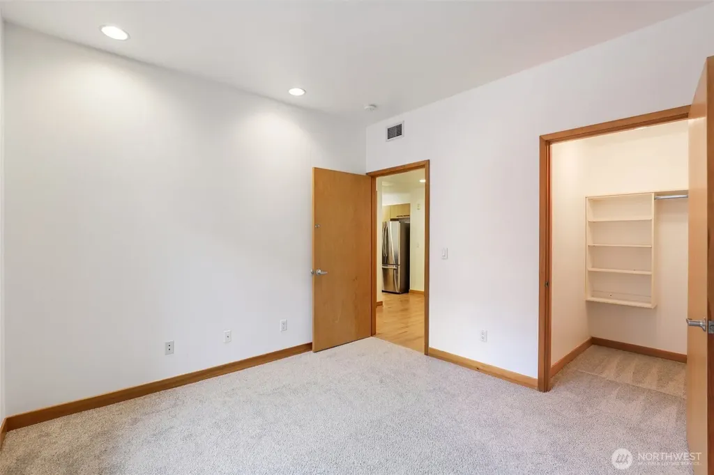 300 W 8th Street Vancouver WA 98660