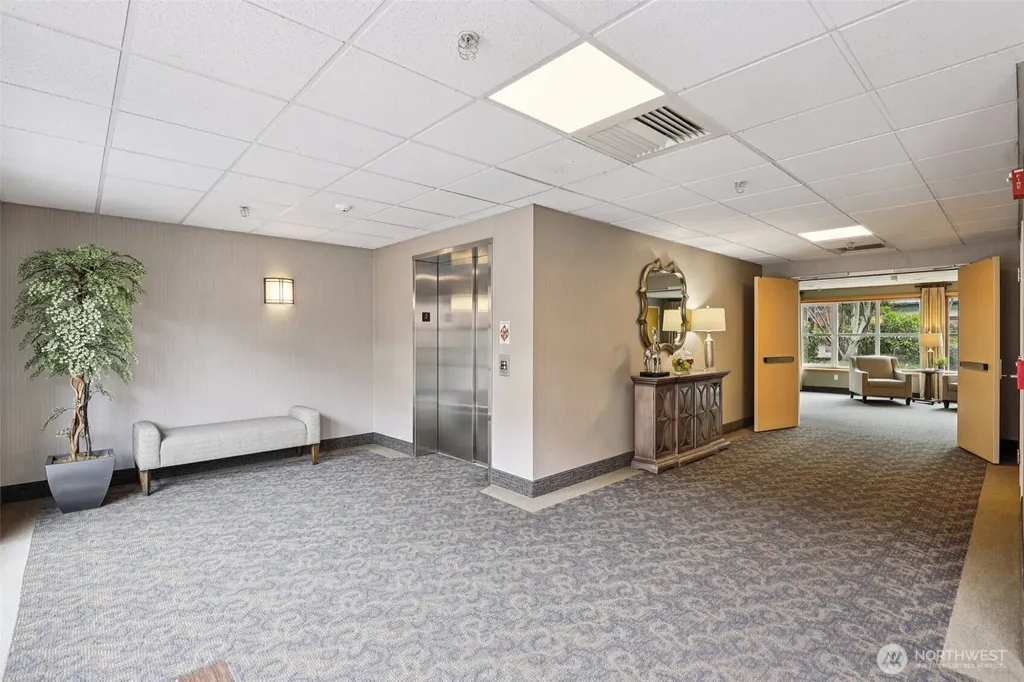 300 W 8th Street Vancouver WA 98660