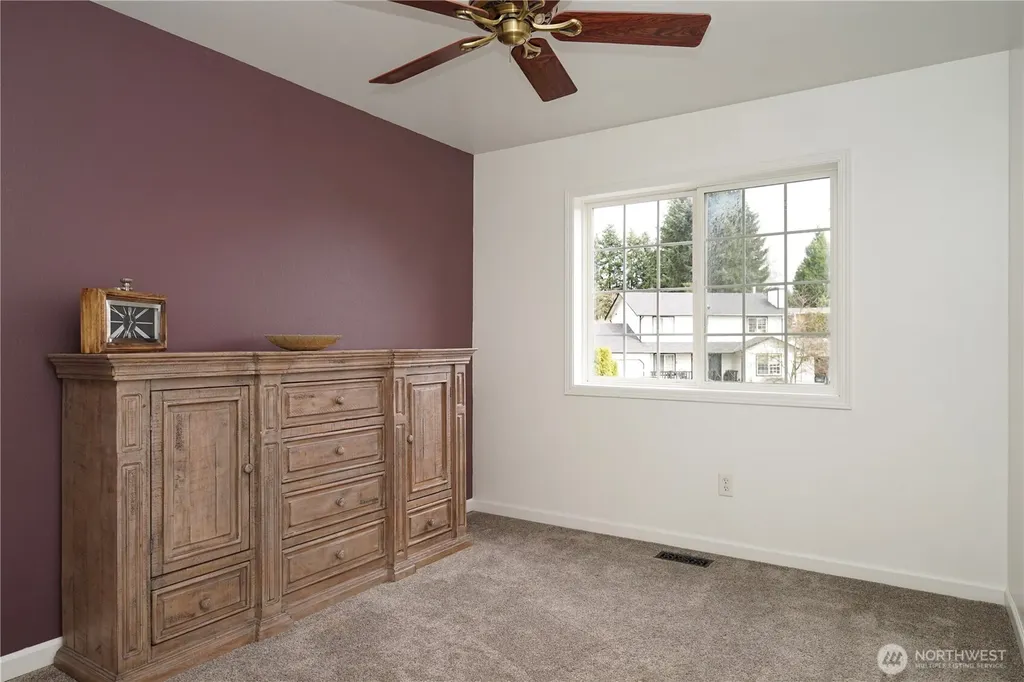 10306 235th Avenue E Buckley WA 98321