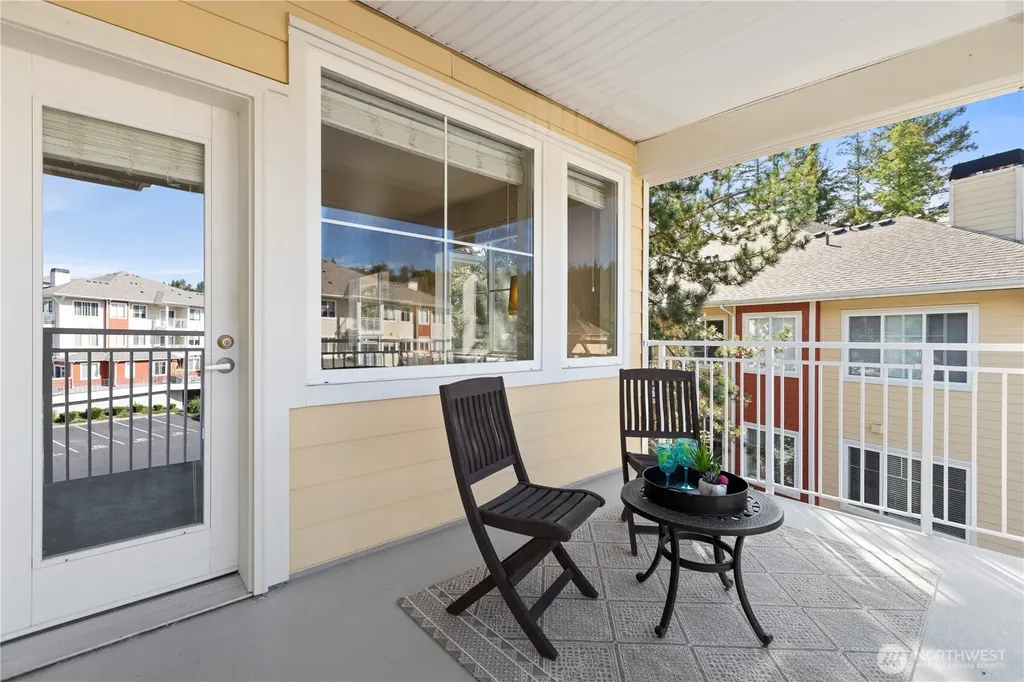503 225th Lane NE Sammamish WA 98074