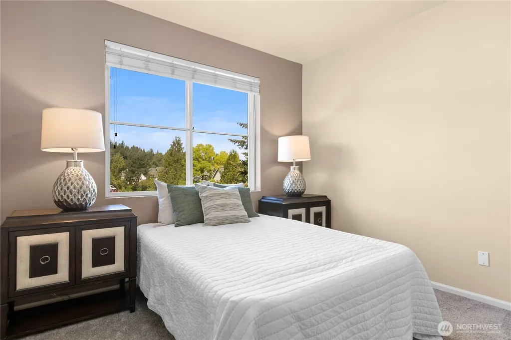 503 225th Lane NE Sammamish WA 98074