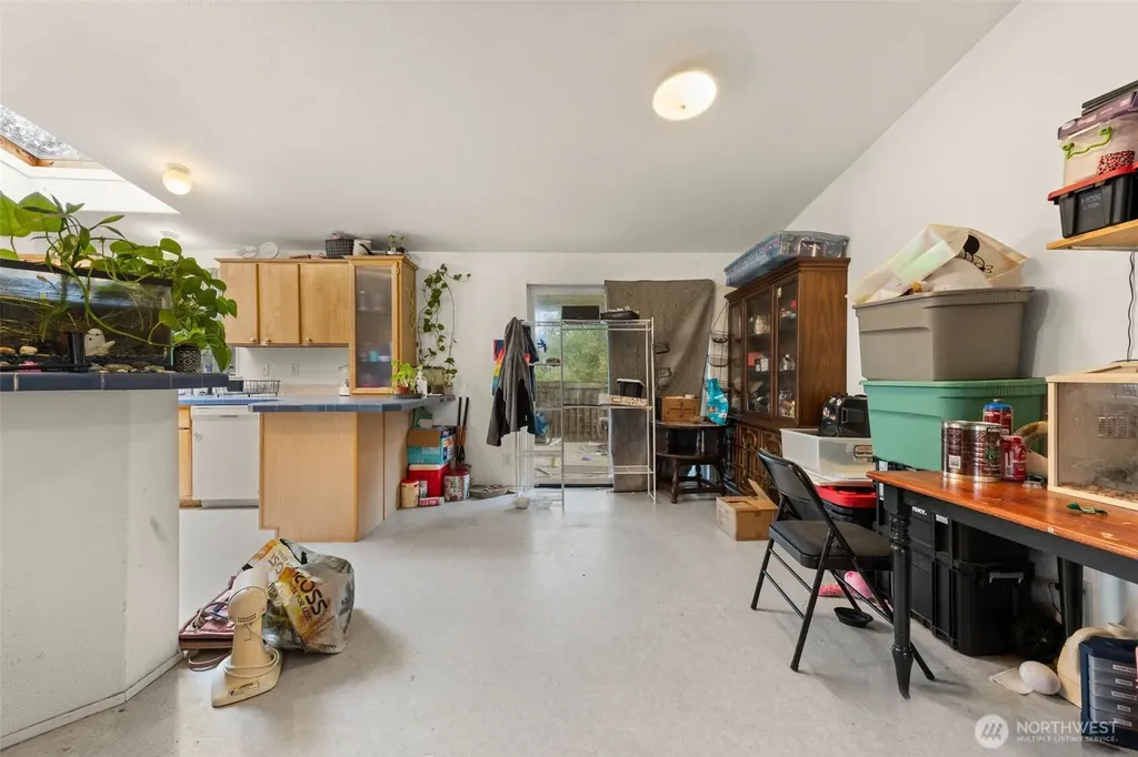 1612 2nd Avenue Grayland WA 98547