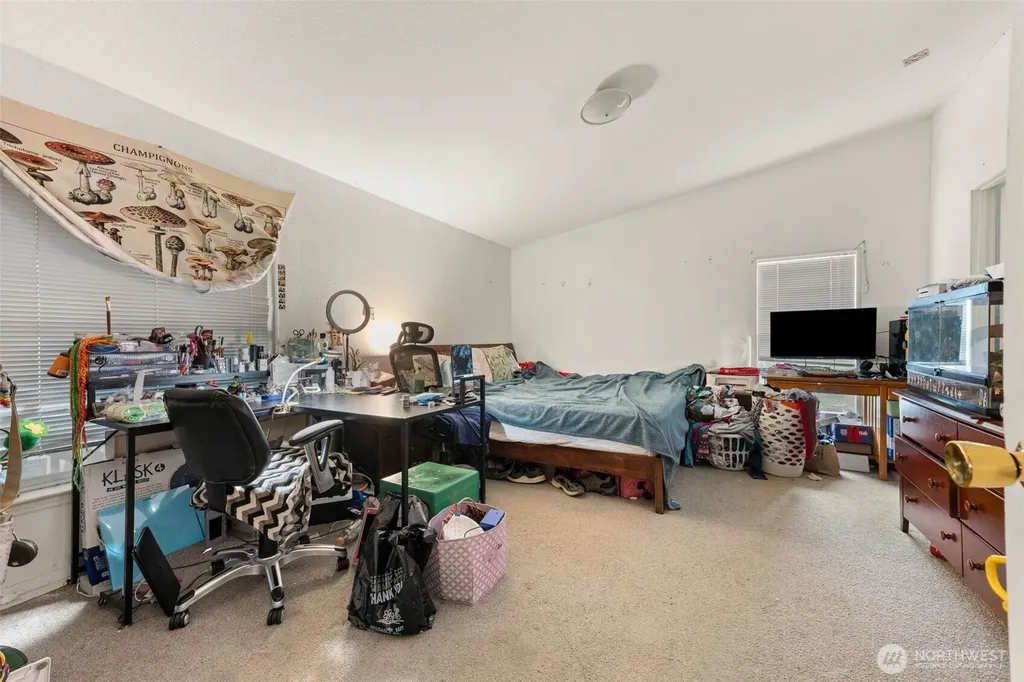 1612 2nd Avenue Grayland WA 98547